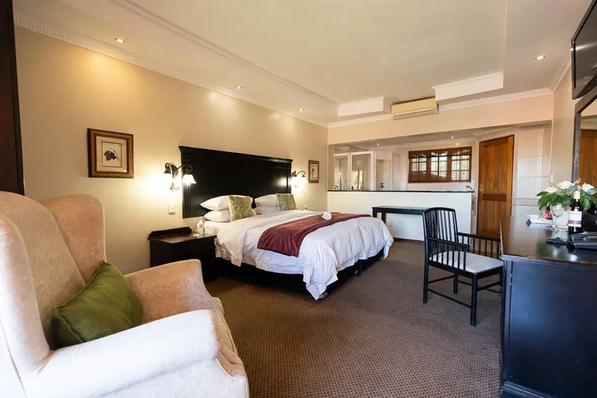 Deluxe Room 3 at Little Tuscany Boutique Hotel